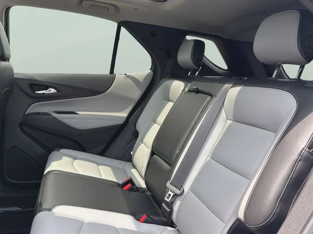 Used 2019 White Chevrolet Premier image 16