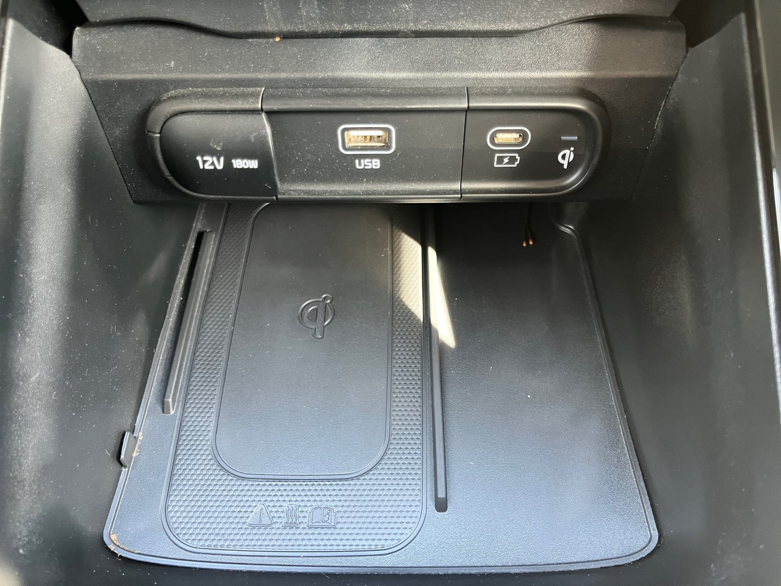 Used 2023 White Kia EX image 17