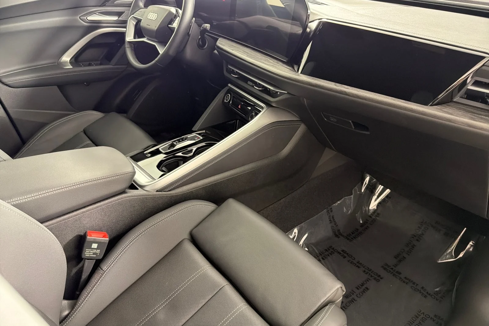 Used 2025 Tambora Gray Metallic Audi Premium Plus 2.0 TFSI quattro image 15