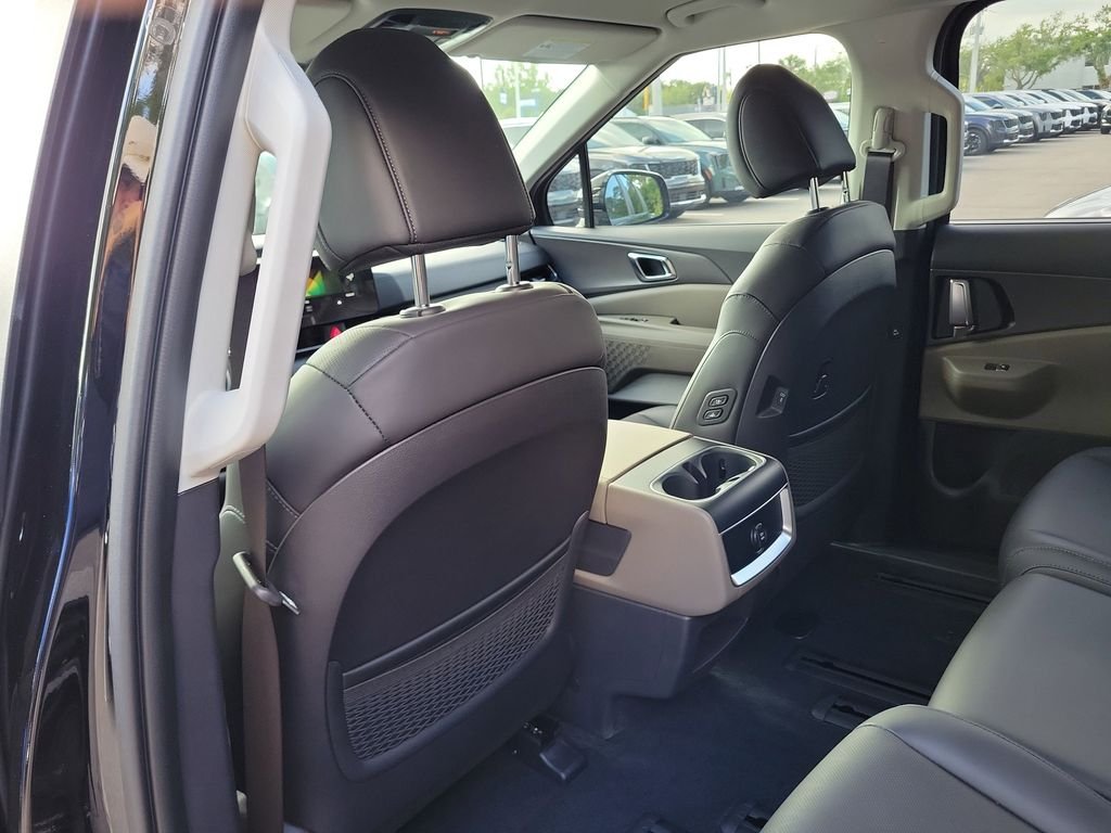 New 2026 Black Kia EX image 17