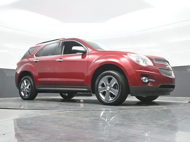 Used 2015 Red Chevrolet LT image 23