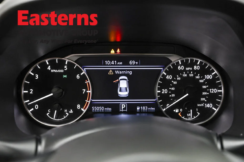 Used 2024 Gray Nissan 2.5 SV image 18