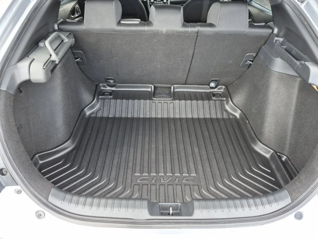 Used 2018 Silver Honda EX image 32