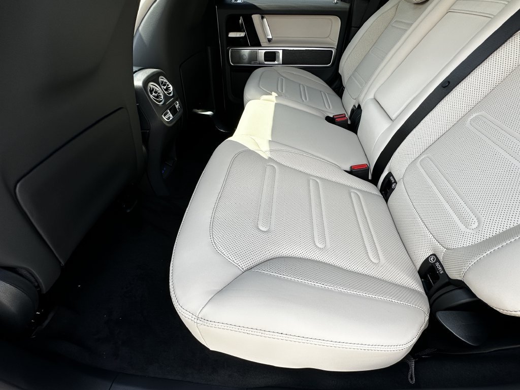 New 2027 Polar White Mercedes-Benz G 580e image 61