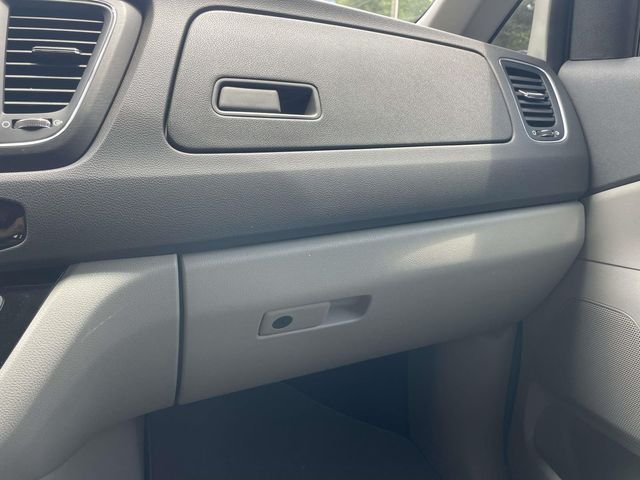 2018 Kia Sedona LX - Photo 29