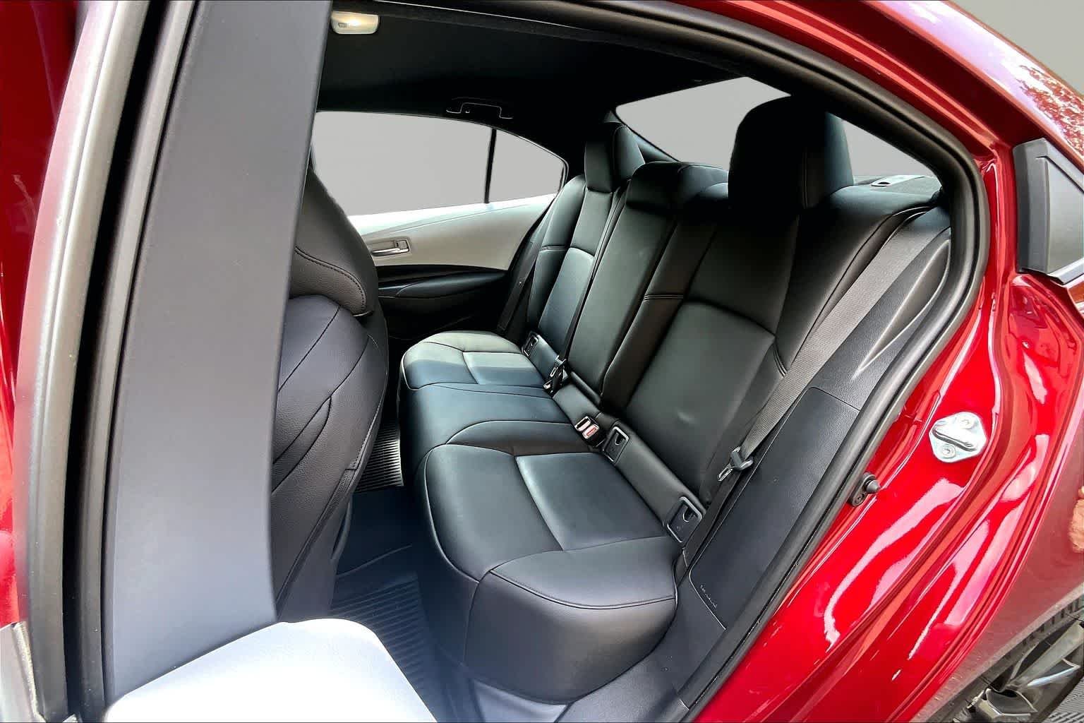 Used 2026 Ruby Flare Pearl Toyota SE image 21