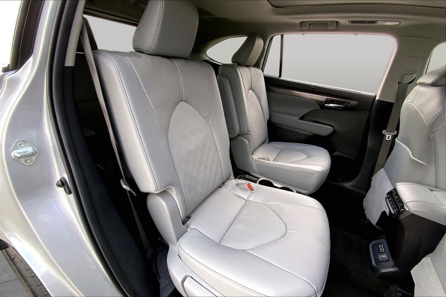 Used 2025 Celestial Silver Metallic Toyota Hybrid Platinum image 19