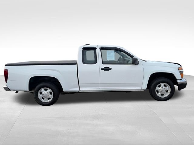 Used 2004 White GMC Fleet image 9