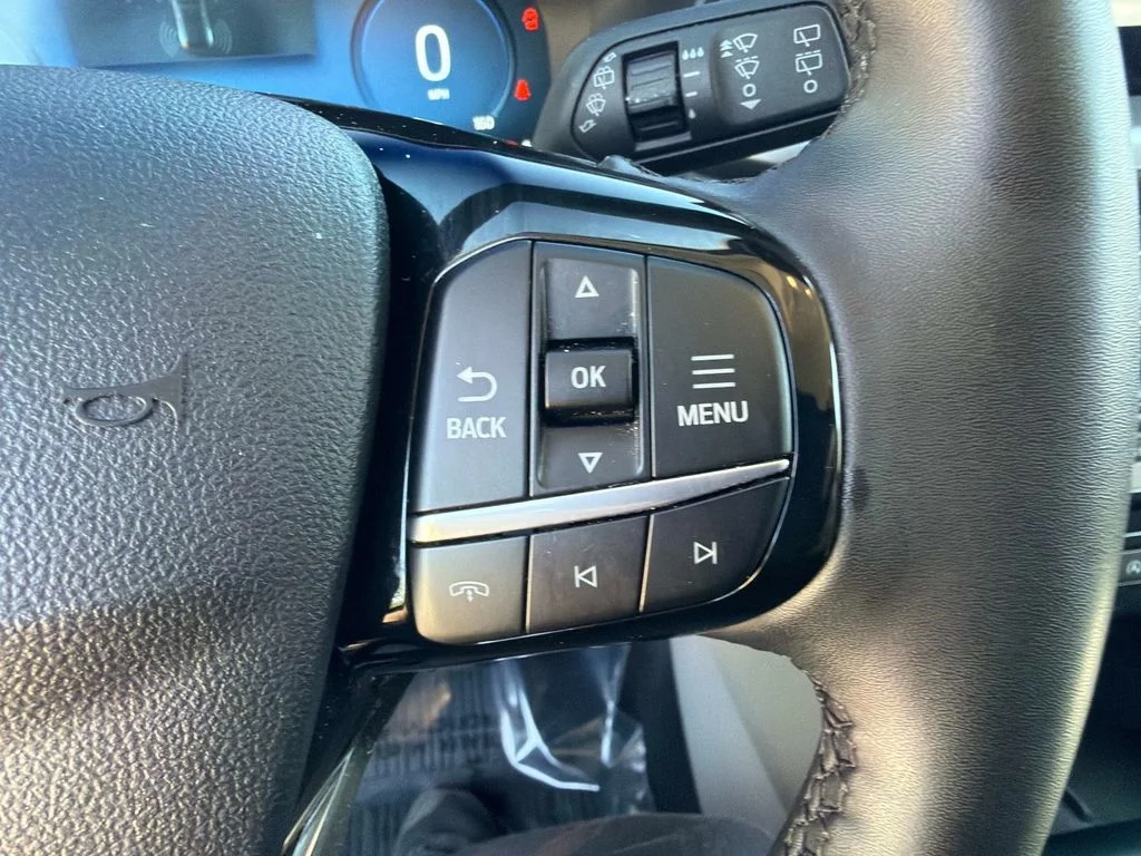 Used 2023 Cinnabar Red Ford Active image 27
