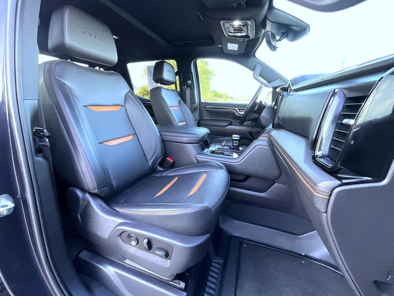 Used 2023 Silver GMC AT4 image 16