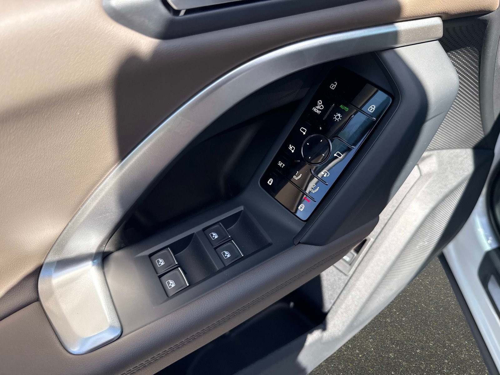 New 2026 Glacier White Metallic Audi Premium Plus image 18