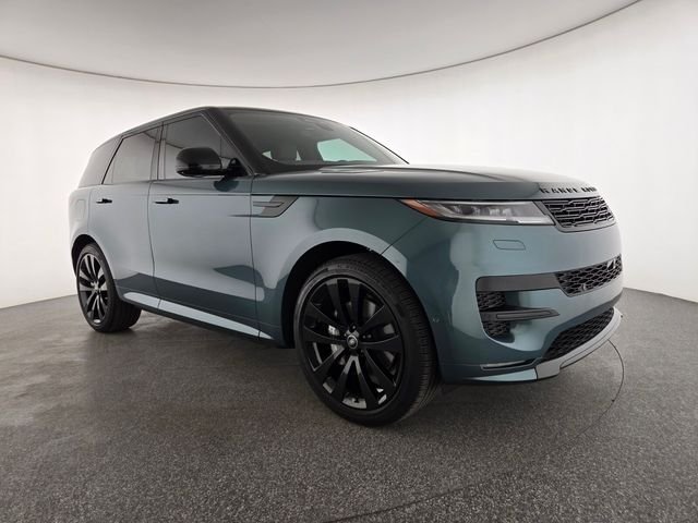 Used 2025 Green Land Rover Dynamic SE image 15
