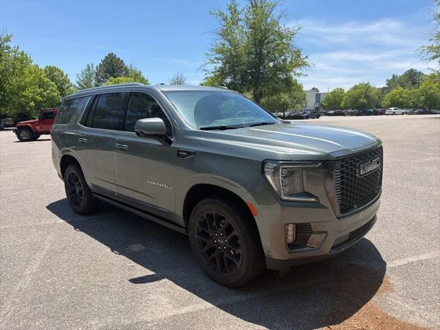 Used 2023 Green GMC Denali Ultimate image 7