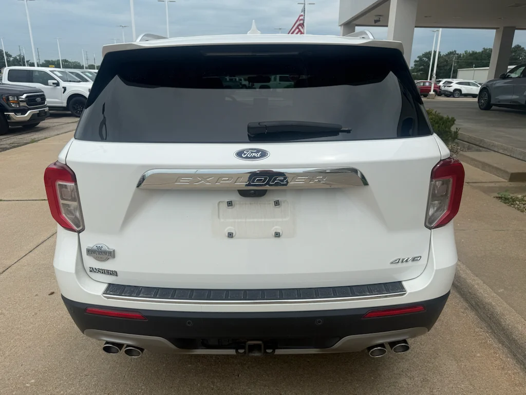 Used 2023 Star White Metallic Tri-Coat Ford King Ranch image 13