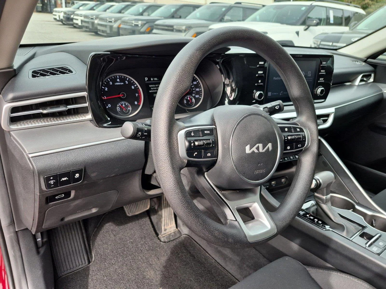 Used 2022 Passion Red Kia LXS image 18