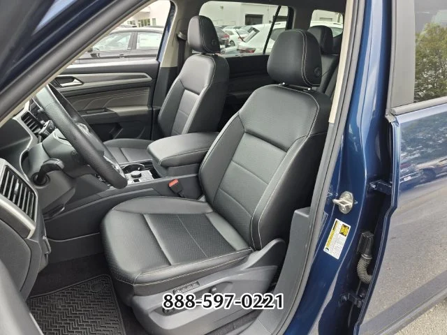 Certified Used 2023 Blue Metallic Volkswagen 3.6L V6 SEL R-LINE image 9