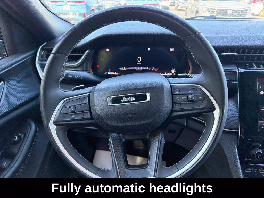 Used 2024 Black Jeep Altitude image 17
