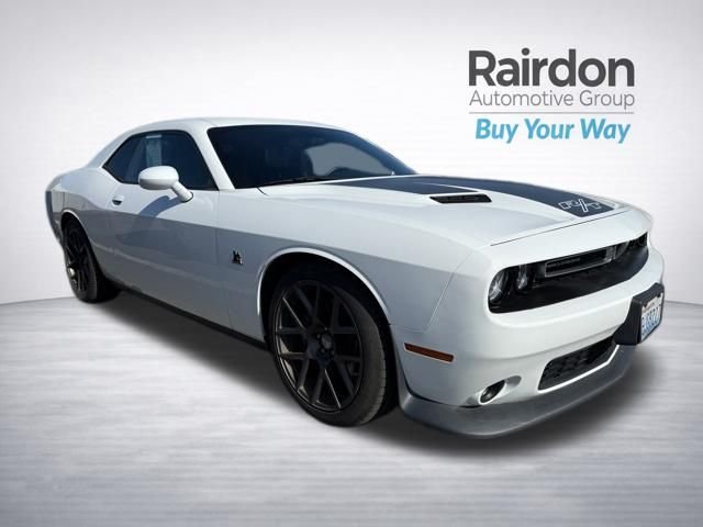 2016 Dodge Challenger Scat Pack's photo
