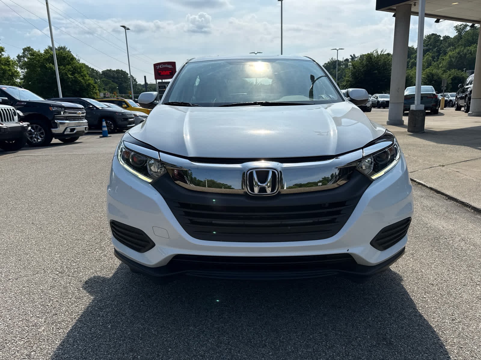 Used 2021  Honda LX image 2