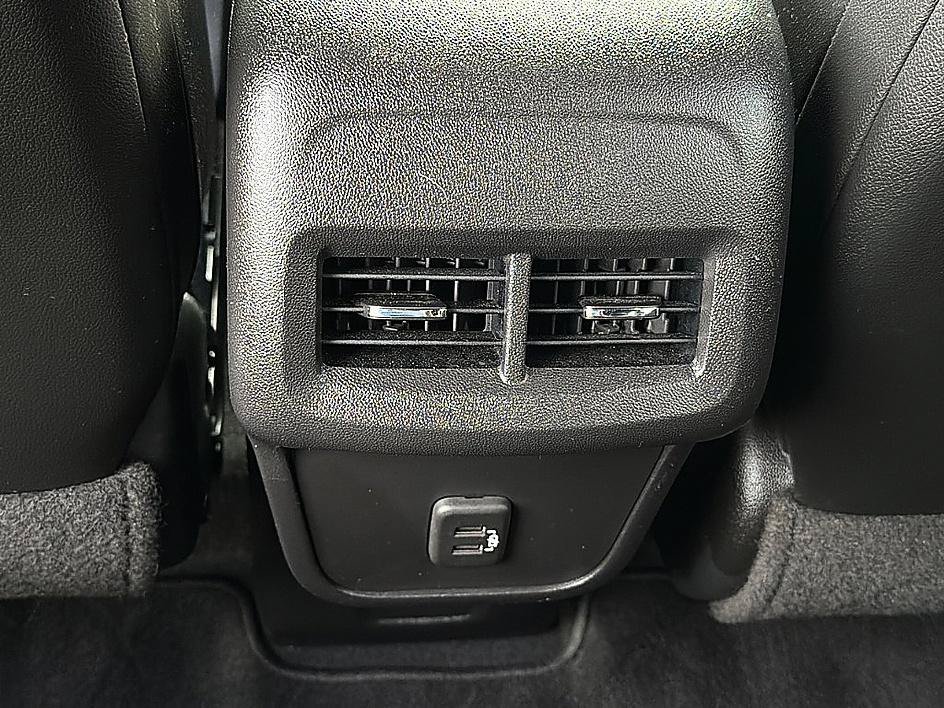 Used 2022 Silver Ice Metallic Chevrolet RS image 8