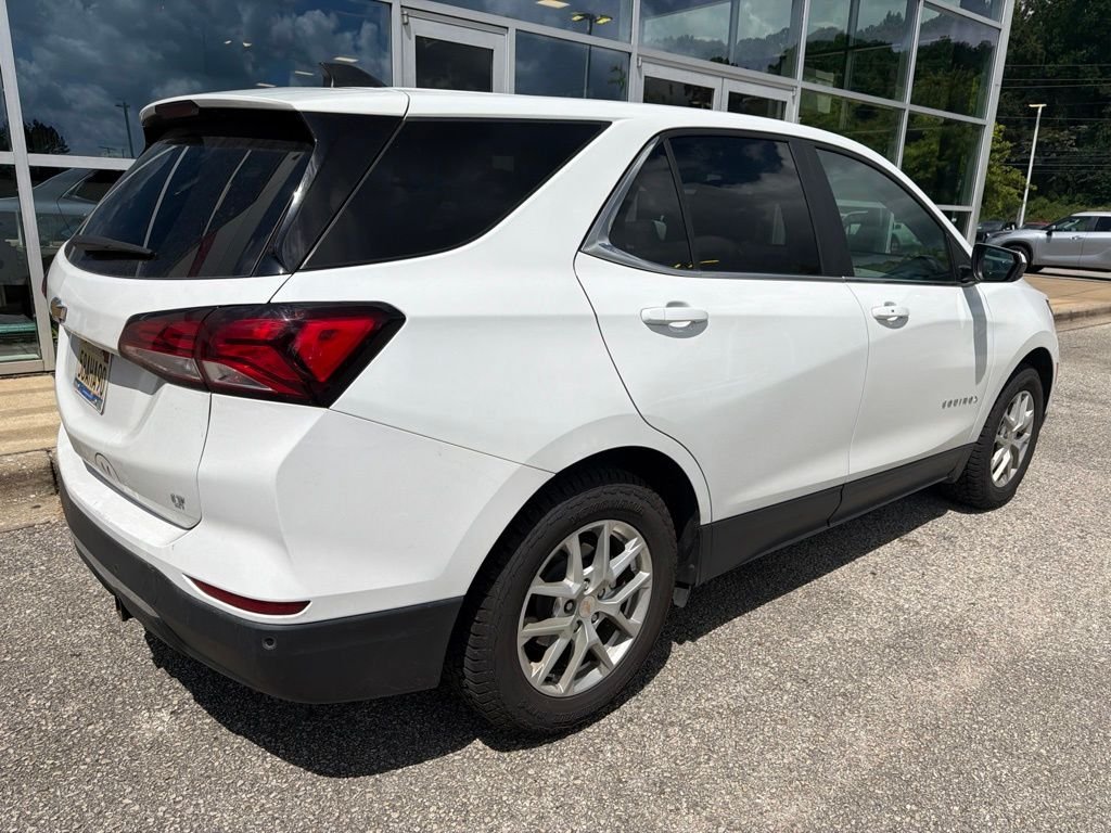 Used 2023 White Chevrolet LT image 3