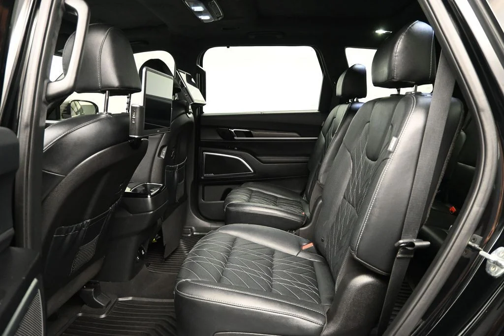 Used 2023 Black Kia SX-Prestige X-Line image 14