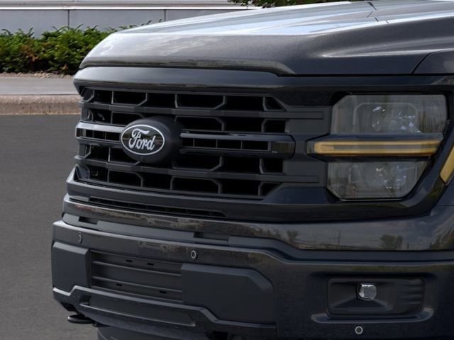 New 2026 Agate Black Metallic Ford XLT image 17