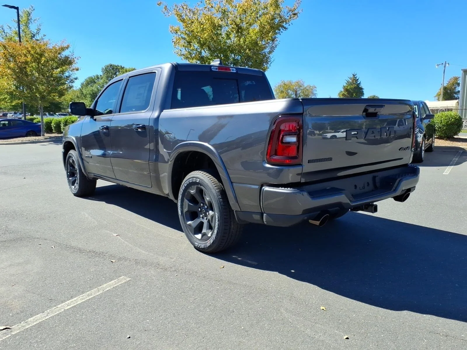 New 2026 Granite Crystal Metallic Clear-Coat Exterior Paint RAM Big Horn image 28