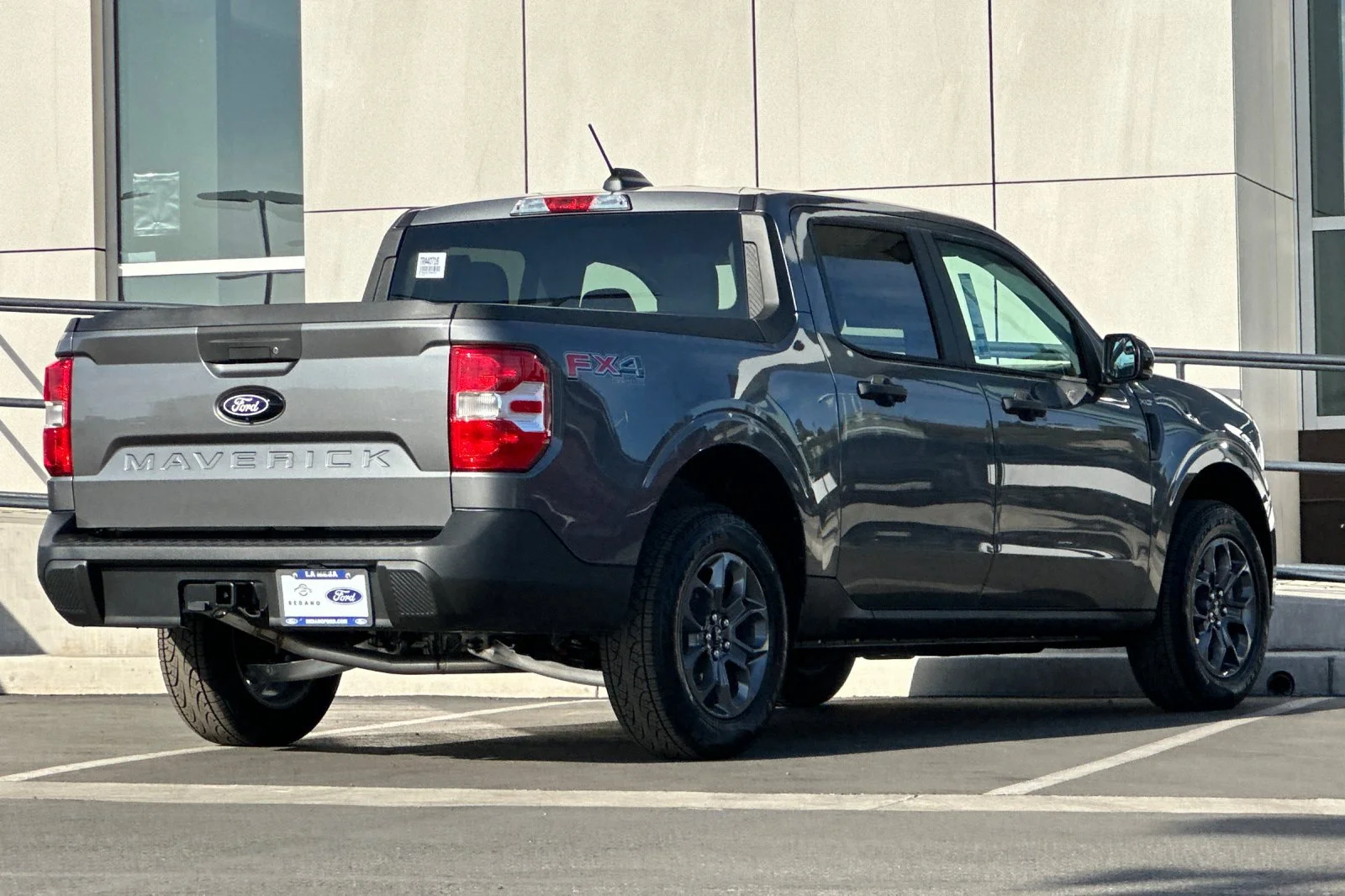 New 2026 Carbonized Gray Metallic Ford XLT image 3