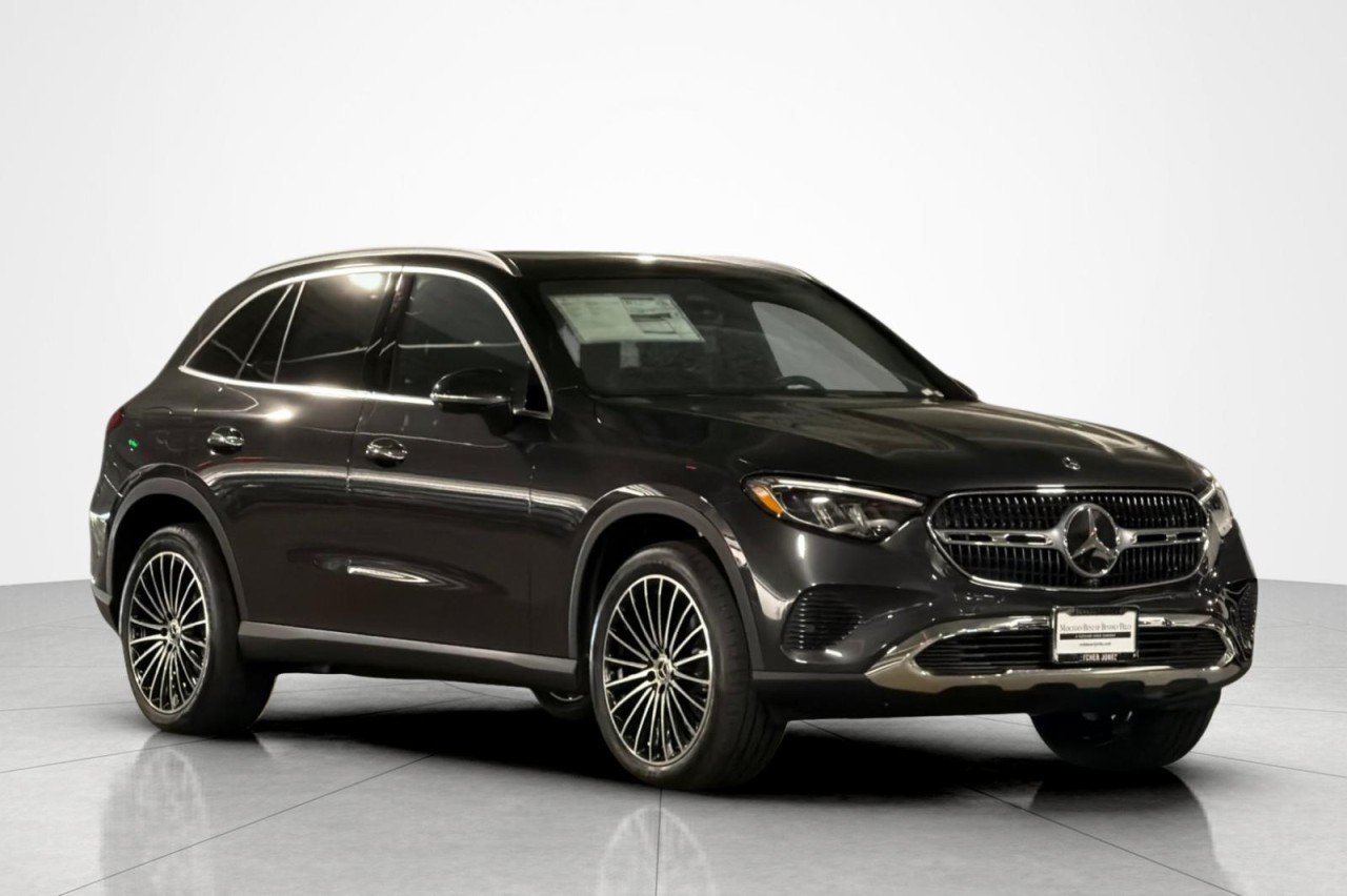 New 2027 Graphite Grey Metallic Mercedes-Benz GLC 300 SUV image 7