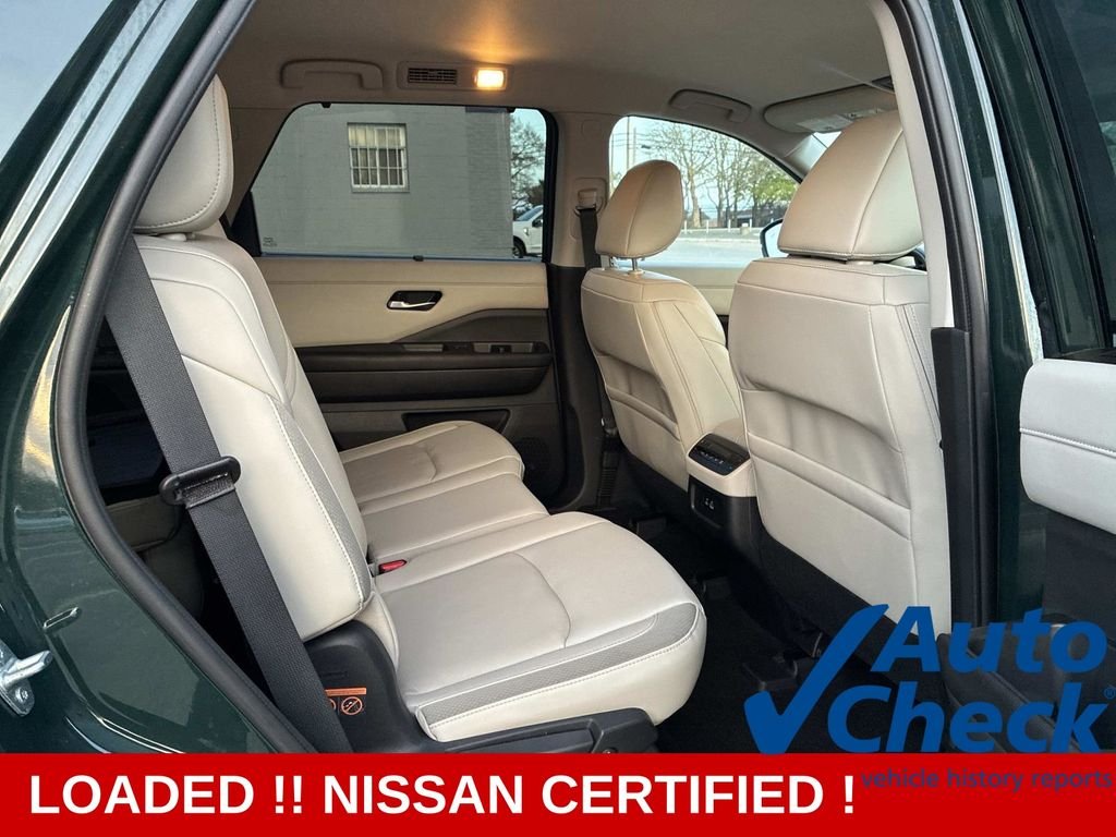 Used 2023 Black Nissan SL image 11