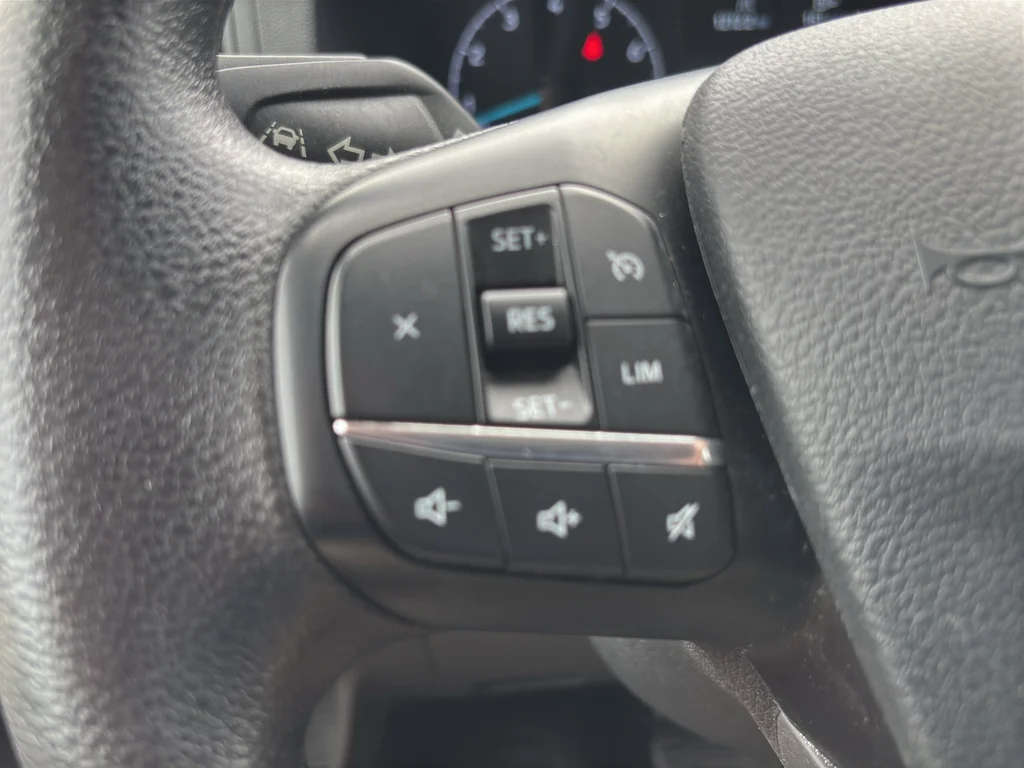 Used 2025 Oxford White Ford Base image 17