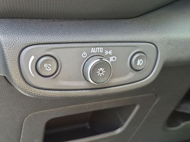 Used 2021 White Chevrolet LT image 15