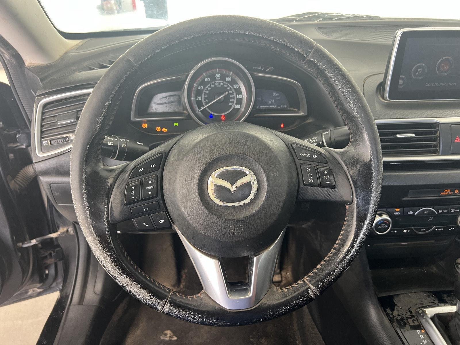 2015 Mazda MAZDA3 i Touring - Photo 15