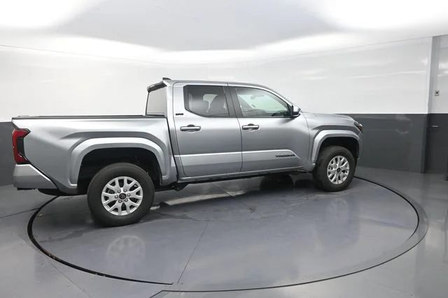 Used 2025 Silver Toyota SR5 image 20