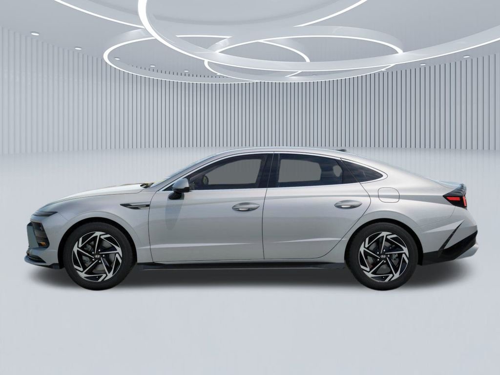 New 2026 Silver Hyundai SEL Sport image 3