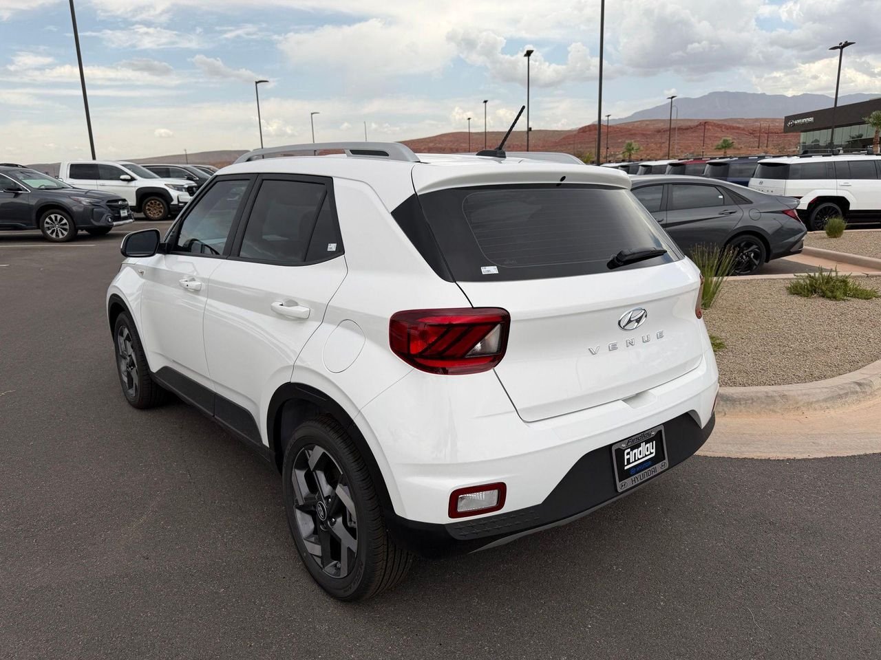 2026 Hyundai Venue SEL - Photo 9