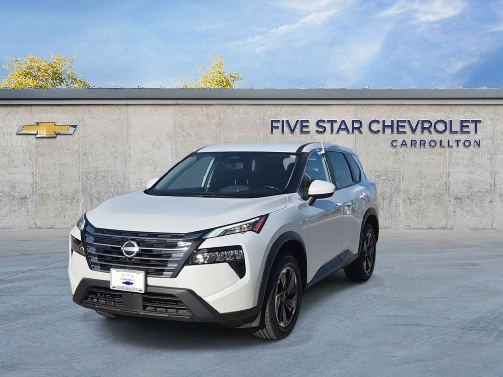 Used 2025 White Nissan SV image 3
