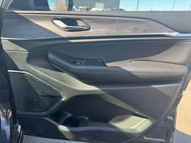 2025 Jeep Grand Cherokee Overland 4xe - Photo 24