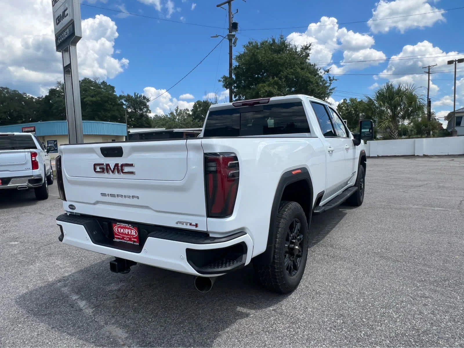 New 2026 Summit White GMC AT4 image 3