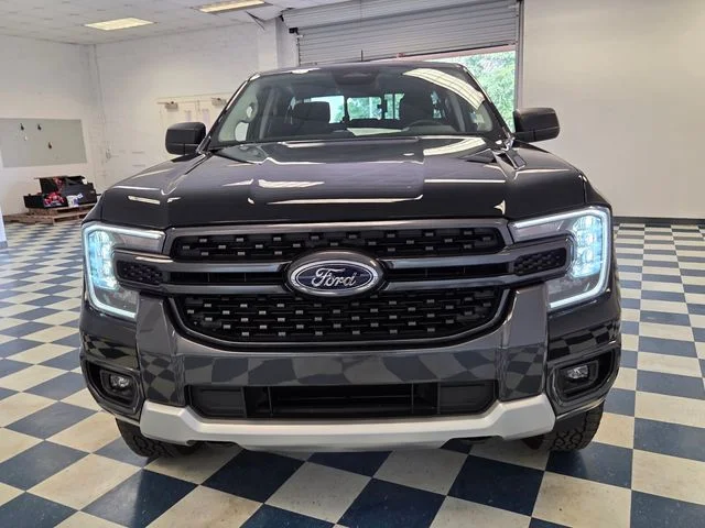 Used 2025 Black Ford XLT image 2