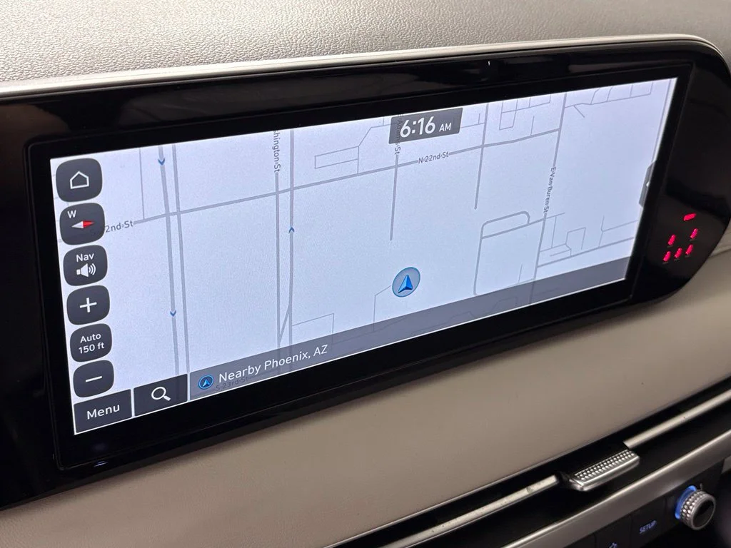 Used 2023 White Hyundai Calligraphy image 50