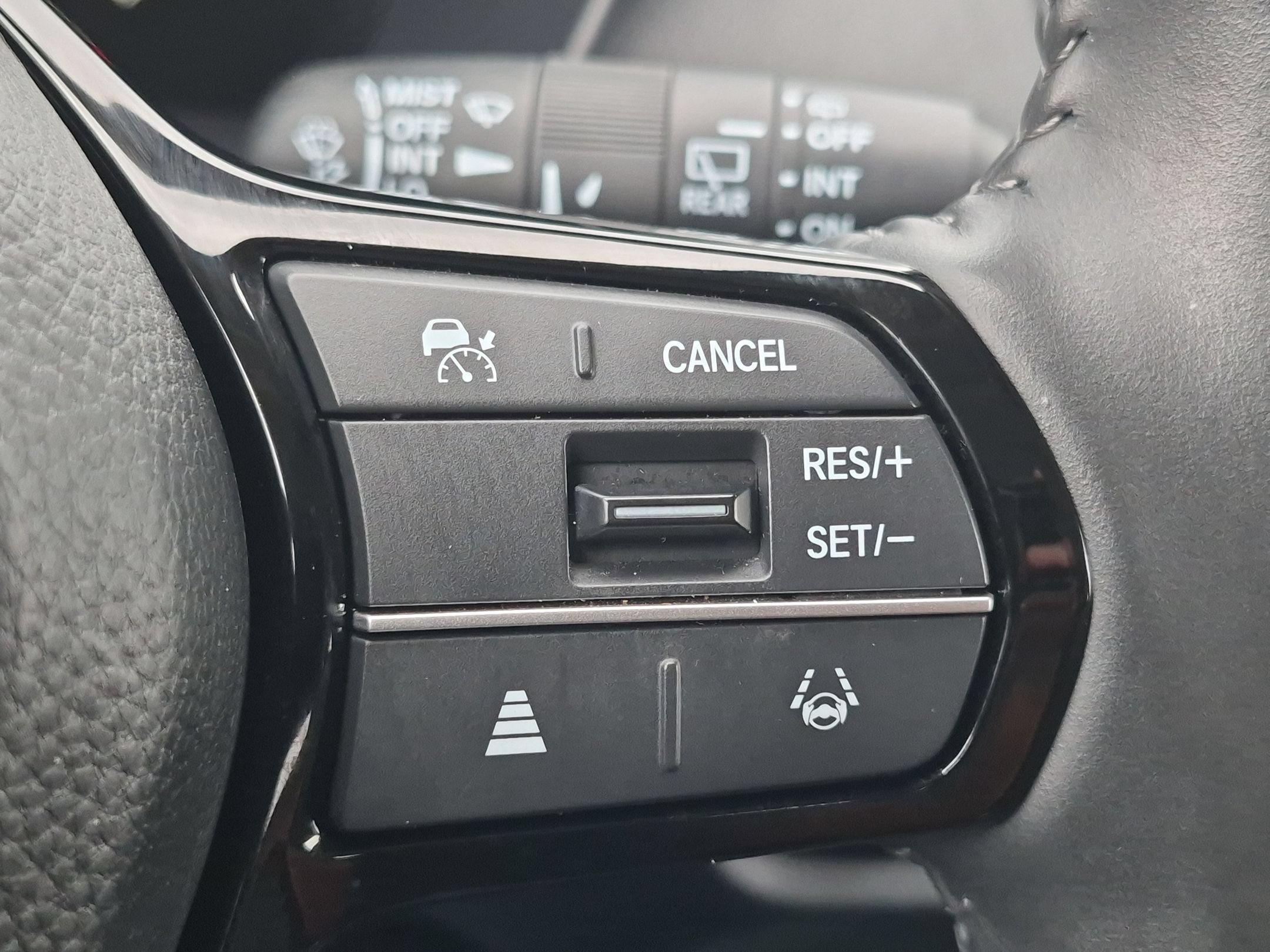 2024 Honda HR-V EX-L - Photo 16