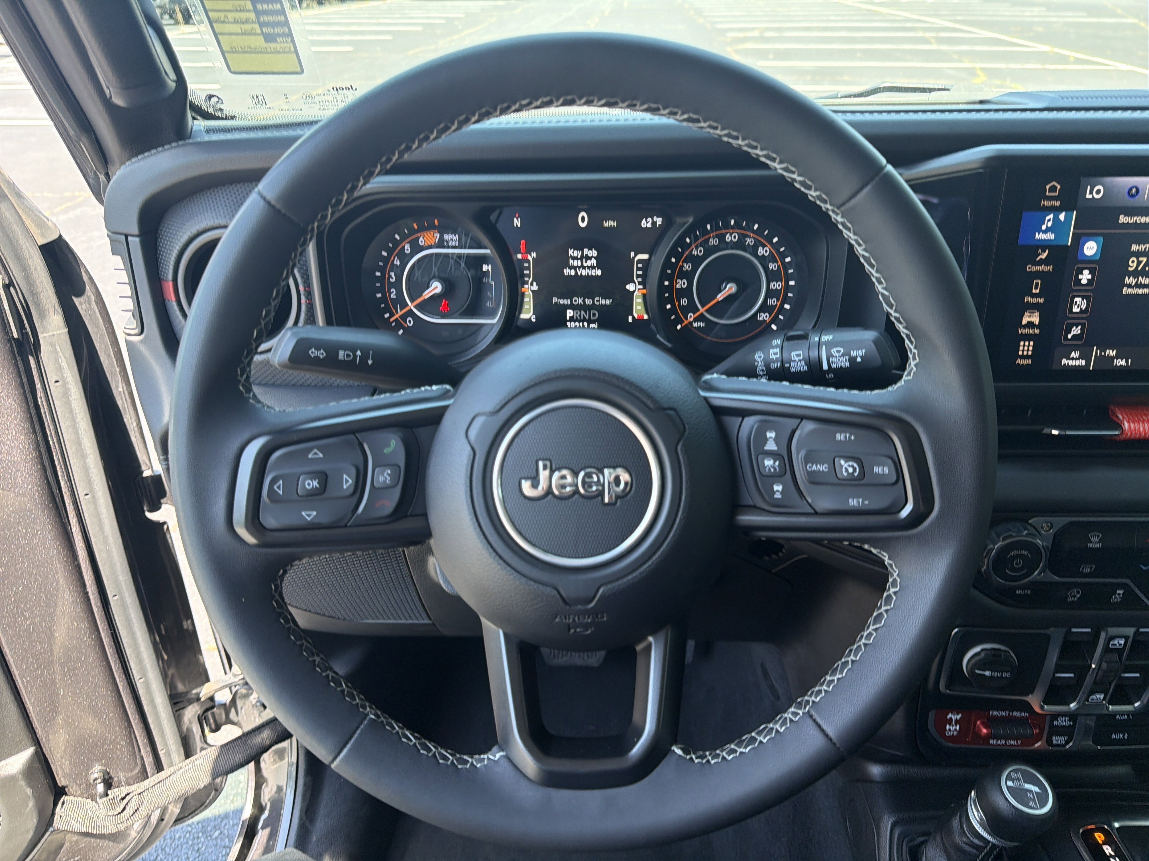 Used 2025 Granite Crystal Metallic Clearcoat Jeep Rubicon image 28
