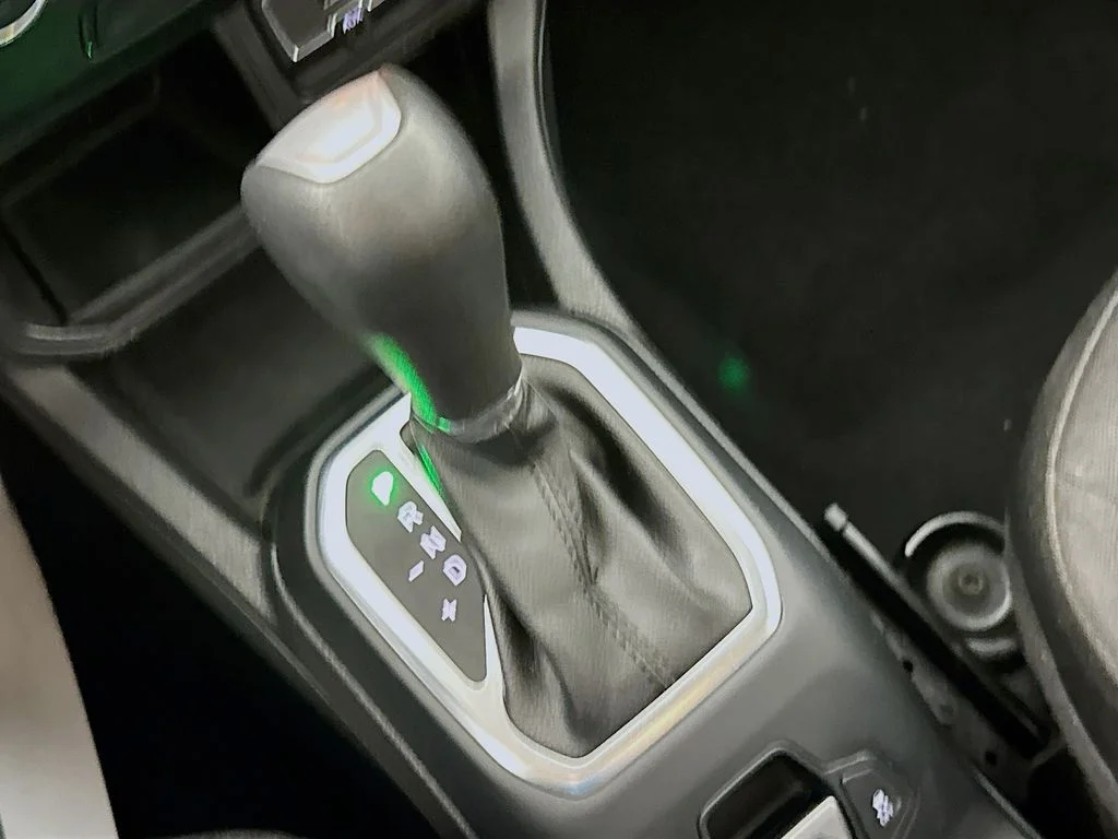 Used 2020 Gray Jeep Sport image 21