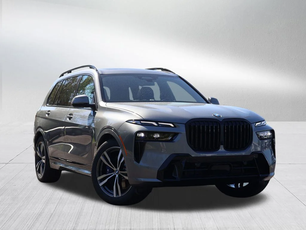 2026 BMW X7 xDrive40i's photo