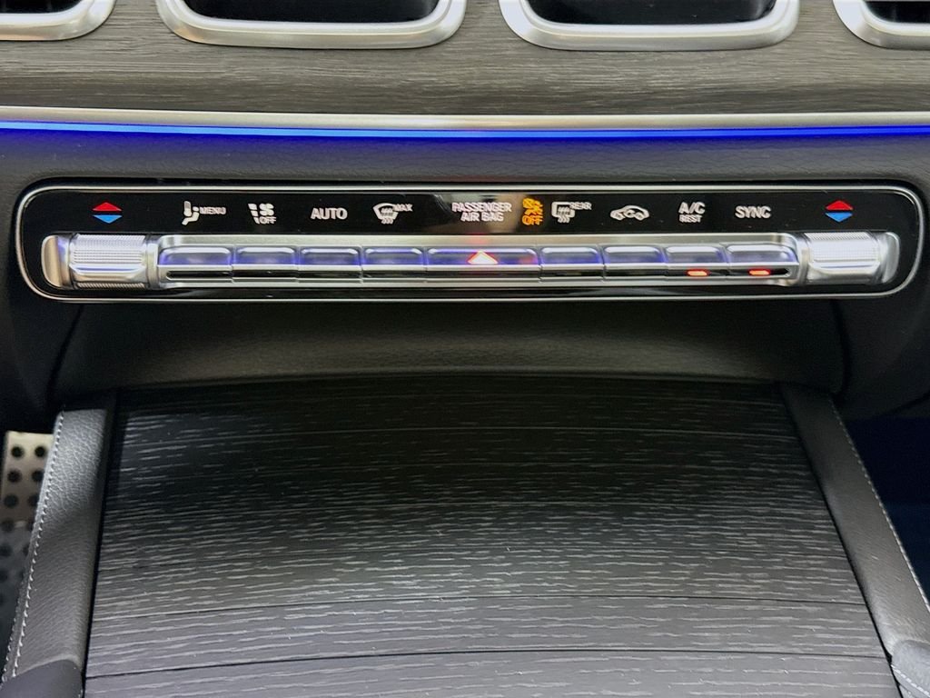 New 2026 MANUFAKTUR Silicon Grey Mercedes-Benz GLS 450 image 16