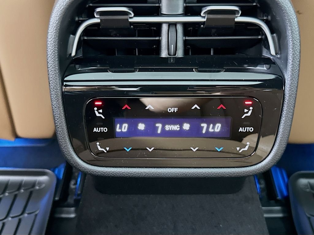 New 2026 MANUFAKTUR Alpine Grey Mercedes-Benz E 350 image 26