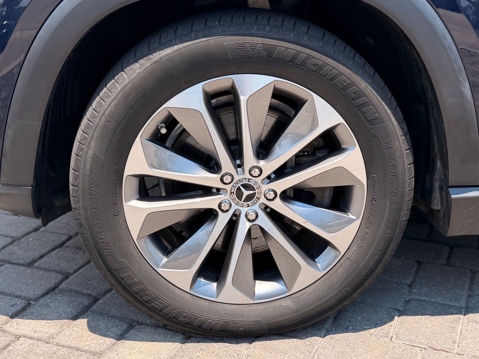 Used 2020 Lunar Blue Metallic Mercedes-Benz GLE 450 image 13