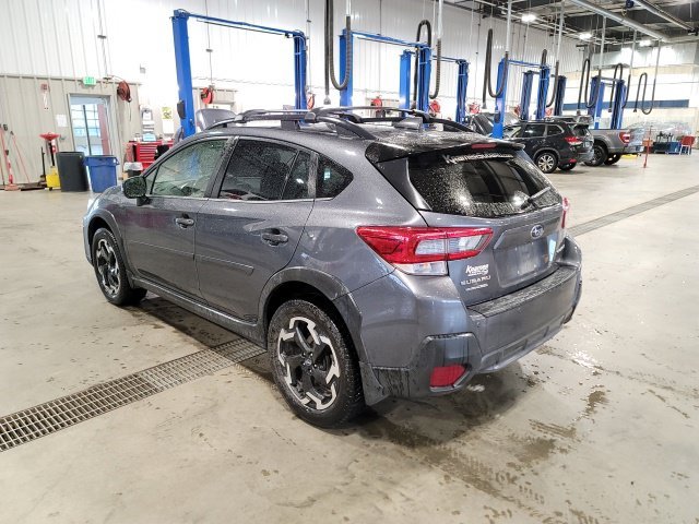 Used 2022 Gray Metallic Subaru Limited image 5